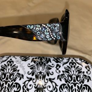 Brighton Accessories - Brighton Sunglasses Brighton Accessories - Brighton Sunglasses